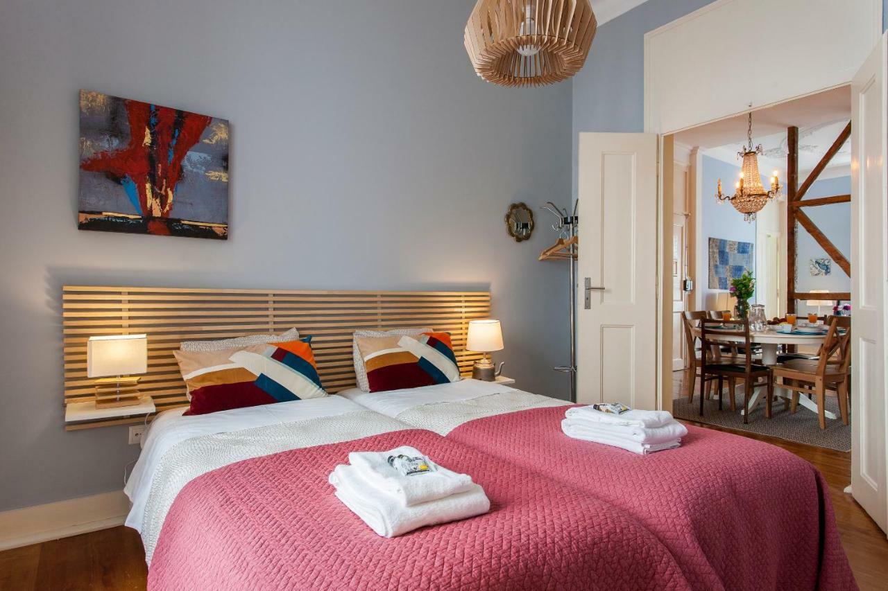 Bairro Alto 3 Bedroom Patio Flat! Lisboa المظهر الخارجي الصورة
